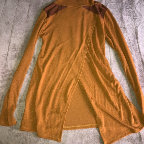 Cowl neck sweater - Picture 4 of 5